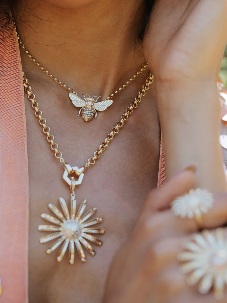 Mini Bee Pendant Necklace Diamond