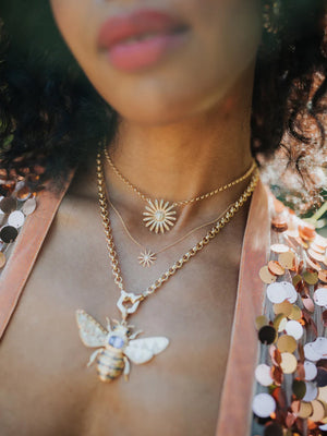 Halskette mit kleinem Sonnenblumen-Anhänger und Diamant-RTS 