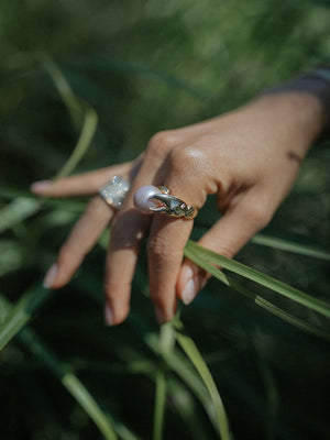 Pink Pearl Claw Ring